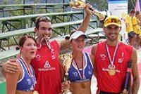 04mebeach_045_mm.jpg
